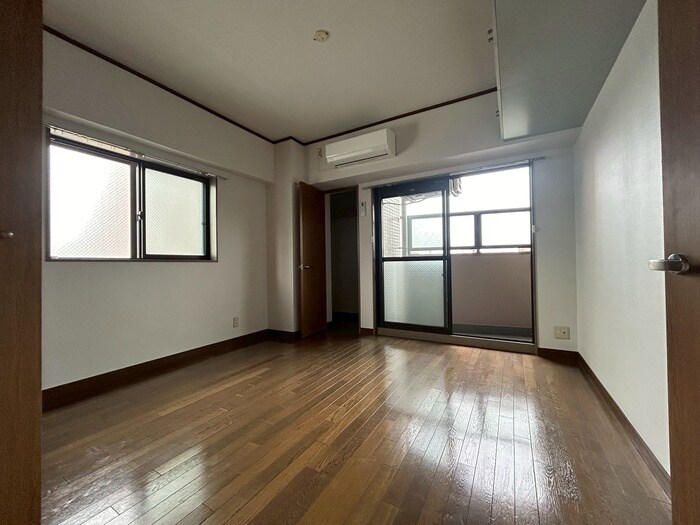 物件内観写真6　(居室)