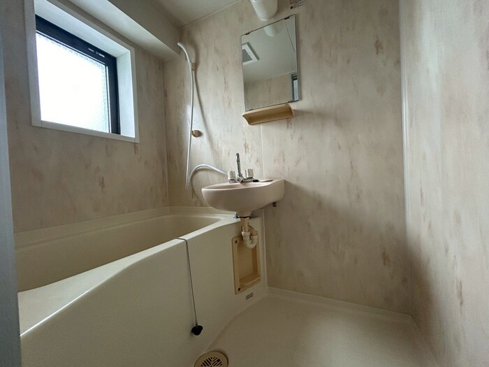 物件内観写真8　(バス／シャワールーム等)