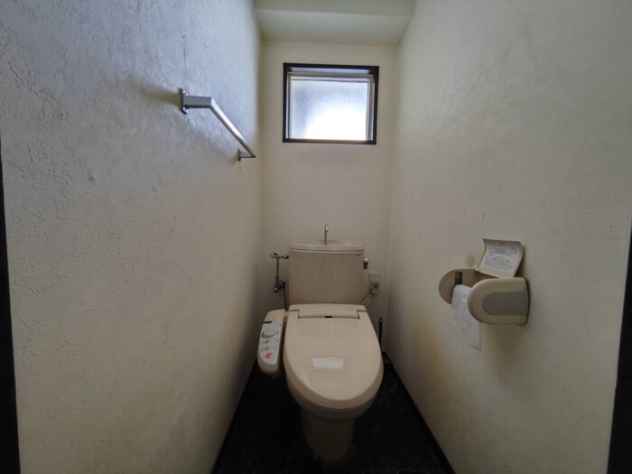 物件内観写真13　(トイレ)