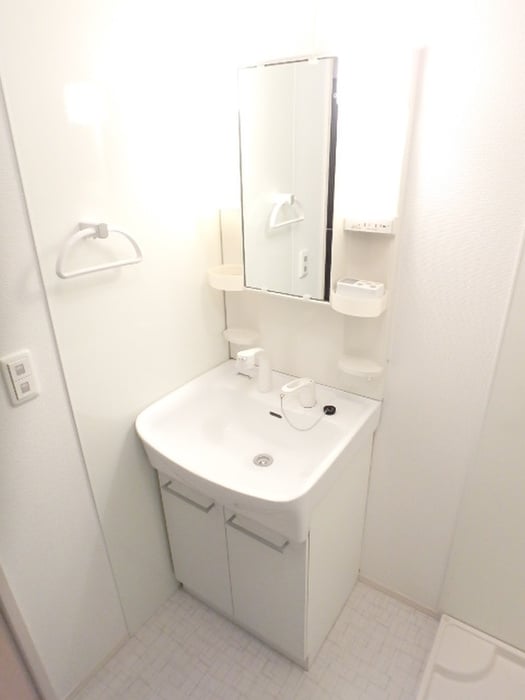 物件内観写真17　(洗面)