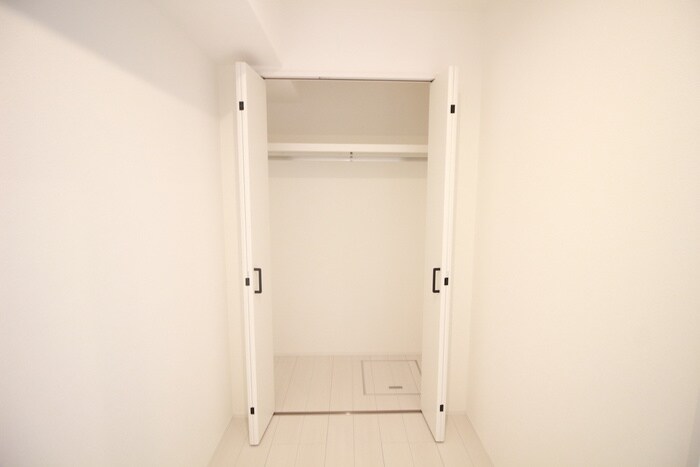 物件内観写真9　(収納)
