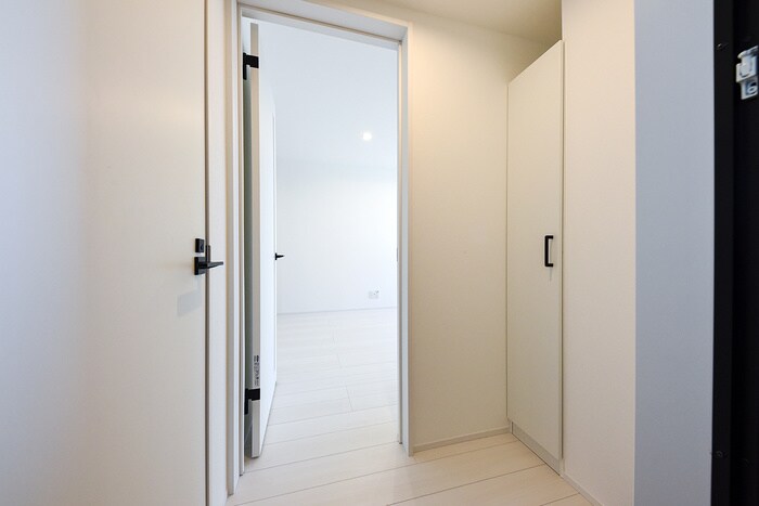 物件内観写真18　(廊下)