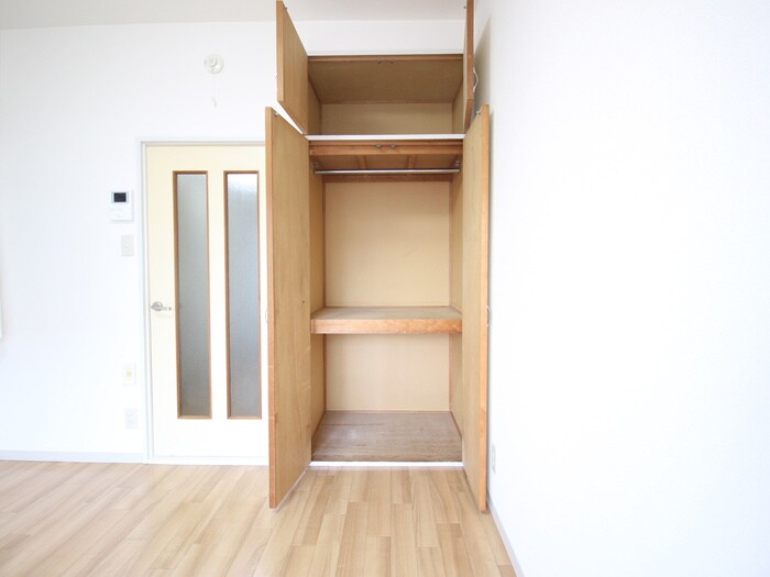 物件内観写真9　(収納)