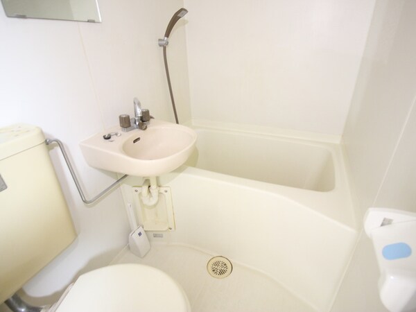 バス／シャワールーム等