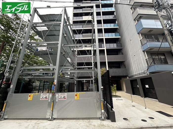 物件外観写真2　(駐車場)