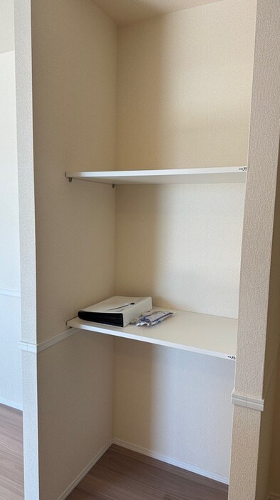 物件内観写真14　(収納)