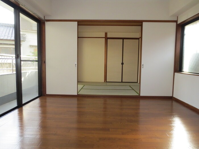 物件内観写真7　(居室)