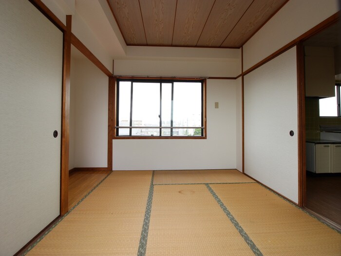 物件内観写真12　(居室)