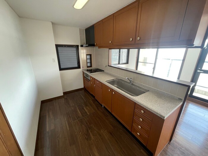 物件内観写真4　(キッチン)