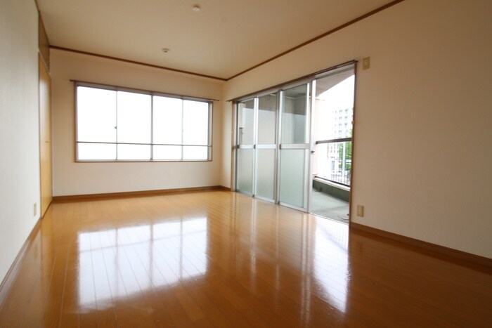 物件内観写真16　(居室)