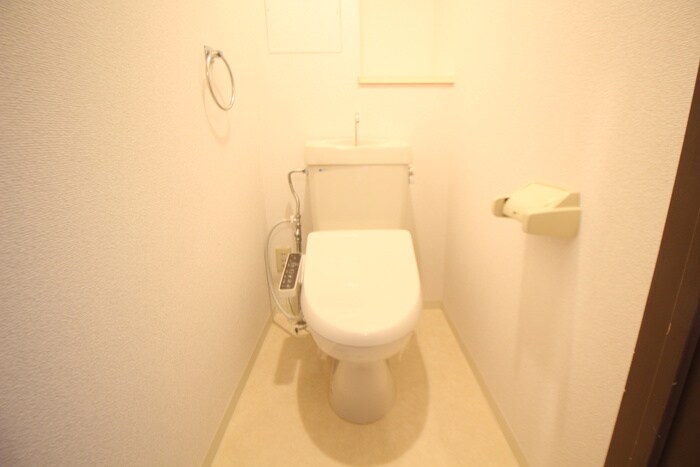 物件内観写真16　(トイレ)