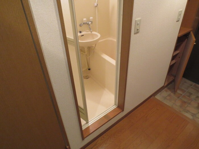 物件内観写真15　(廊下)