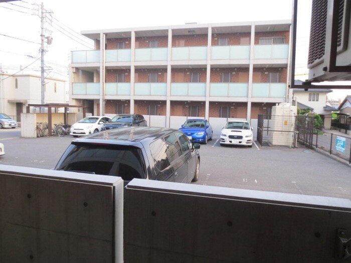 物件内観写真18　(室内からの展望)