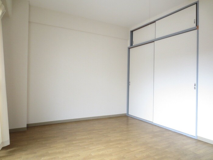 物件内観写真14　(居室)