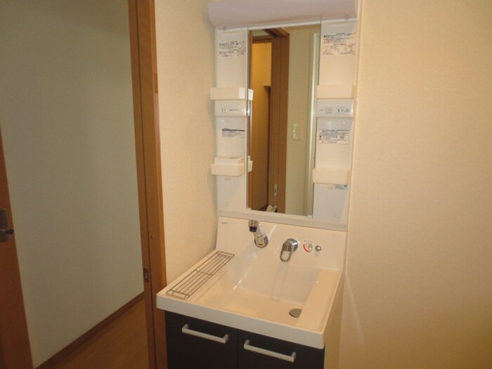 物件内観写真13　(洗面)