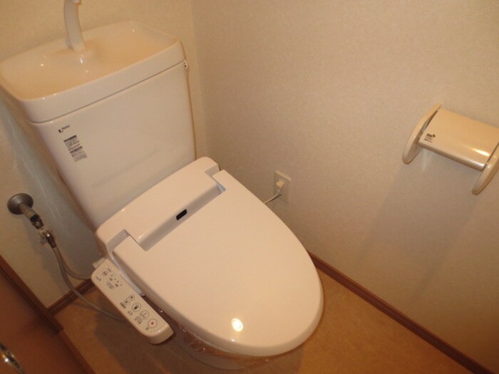 物件内観写真15　(トイレ)