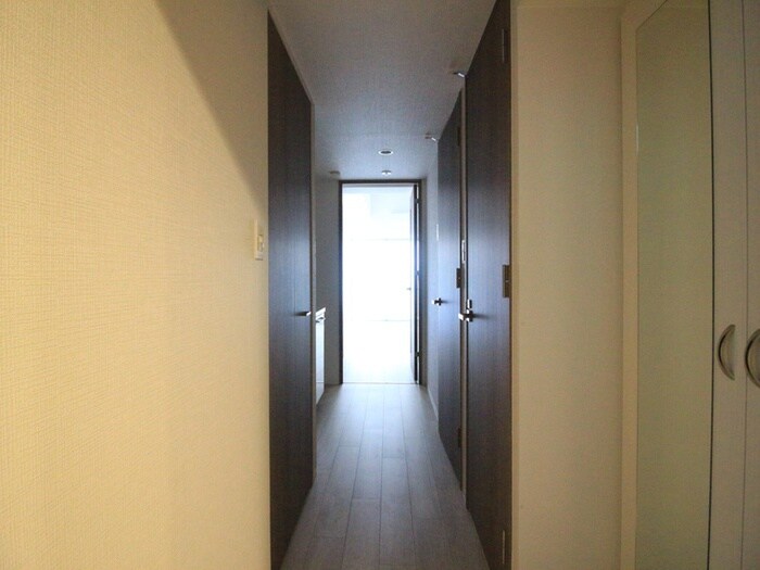 物件内観写真21　(廊下)