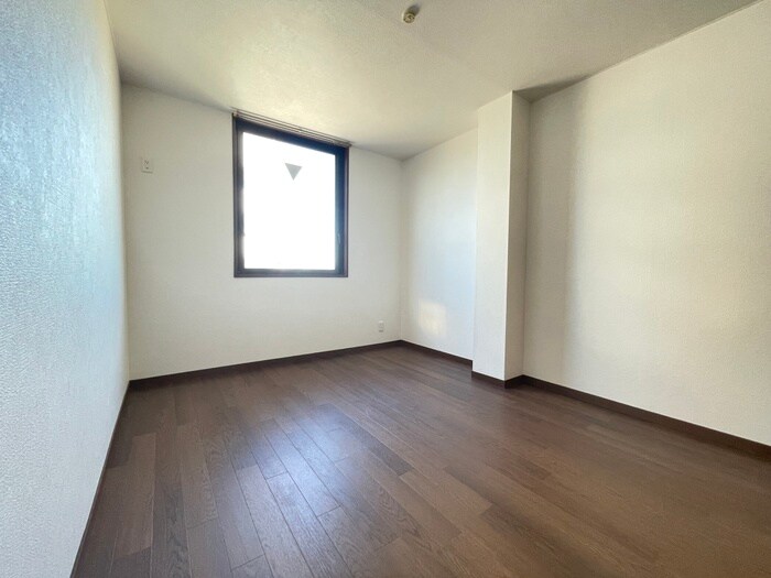 物件内観写真18　(居室)