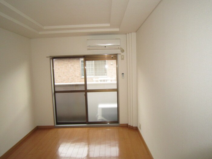 物件内観写真14　(居室)