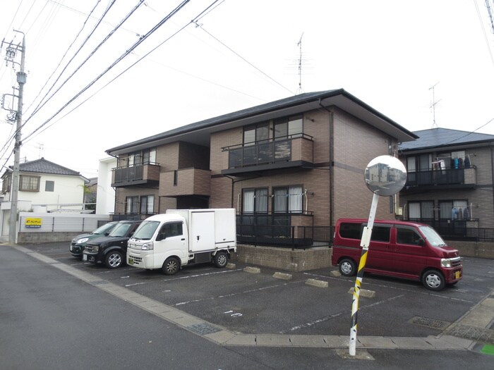 物件外観写真6　(外観写真)