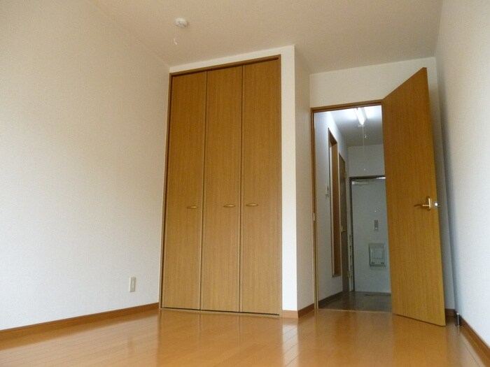 物件内観写真5　(居室)