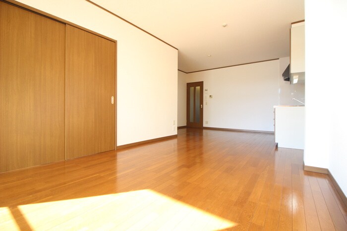 物件内観写真8　(居室)