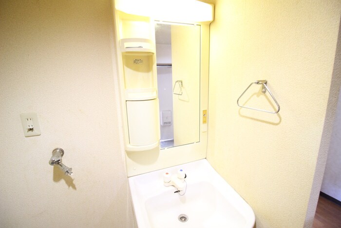 物件内観写真12　(洗面)