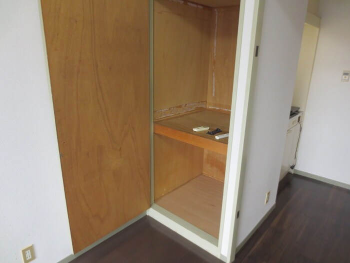 物件内観写真9　(収納)