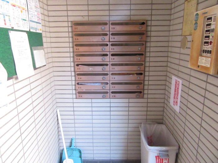 物件外観写真4　(建物設備)