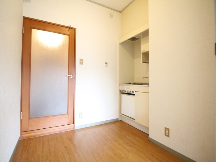 物件内観写真12　(居室)