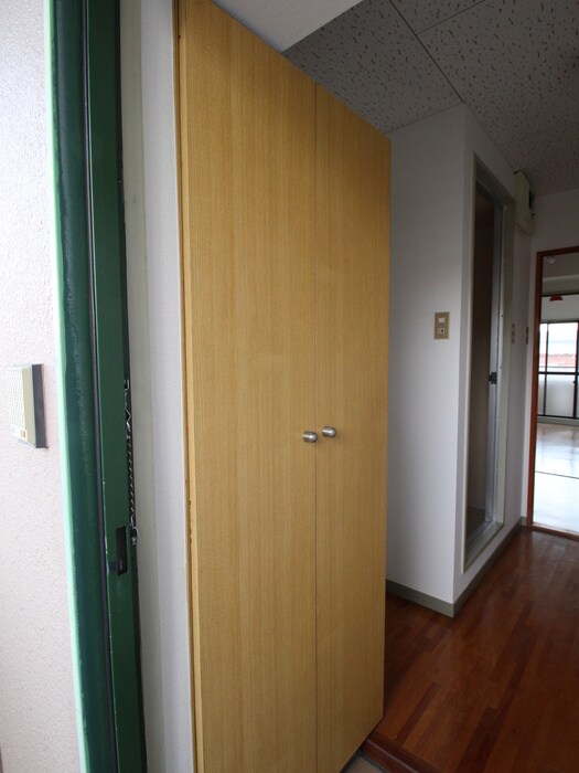 物件内観写真14　(靴箱)