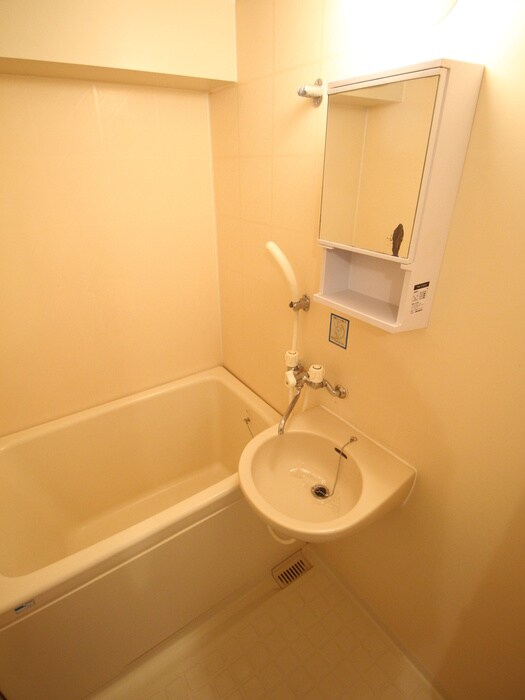 物件内観写真15　(バス／シャワールーム等)