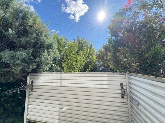 物件内観写真16　(室内からの展望)