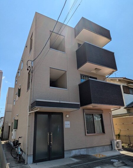 ｼｬﾙﾑ浪打外観写真