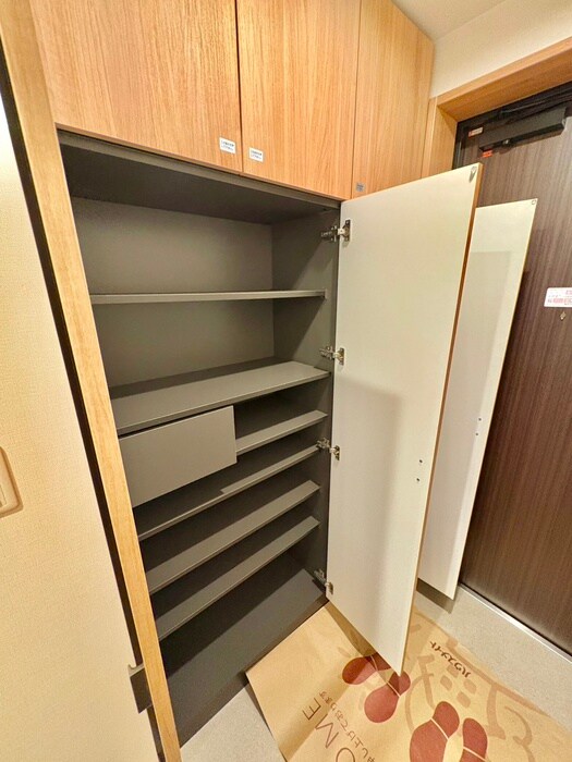 物件内観写真16　(靴箱)