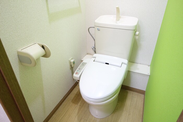 物件内観写真14　(トイレ)