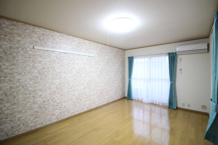 物件内観写真22　(居室)