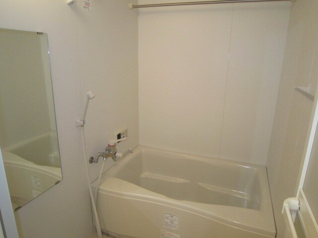 物件内観写真11　(バス／シャワールーム等)
