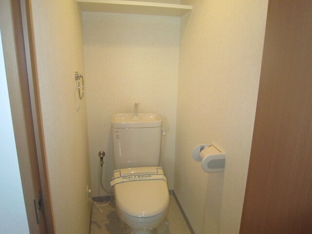 物件内観写真13　(トイレ)