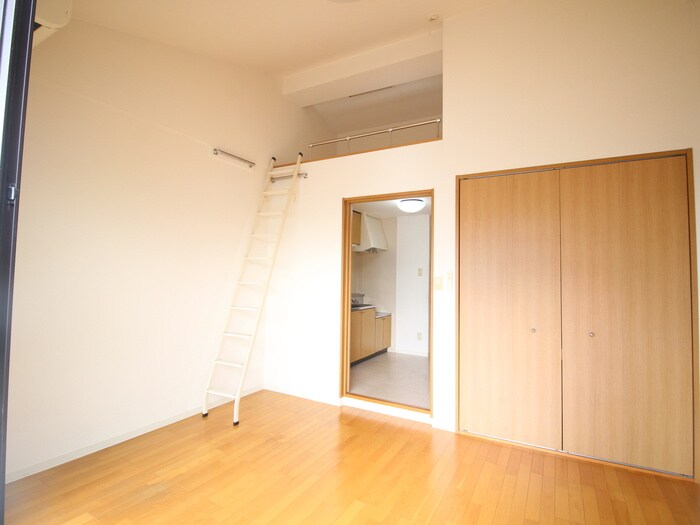 物件内観写真7　(居室)