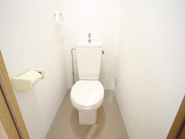 物件内観写真11　(トイレ)