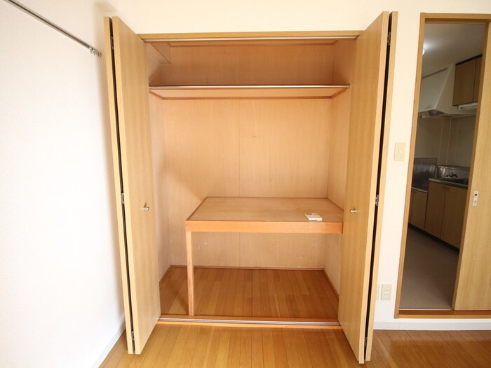 物件内観写真14　(収納)
