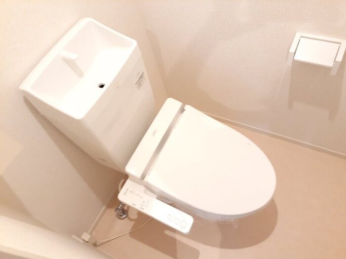 物件内観写真13　(トイレ)