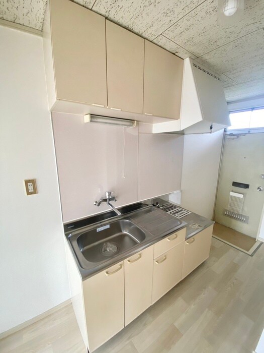 物件内観写真8　(キッチン)