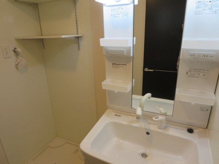 物件内観写真7　(洗面)