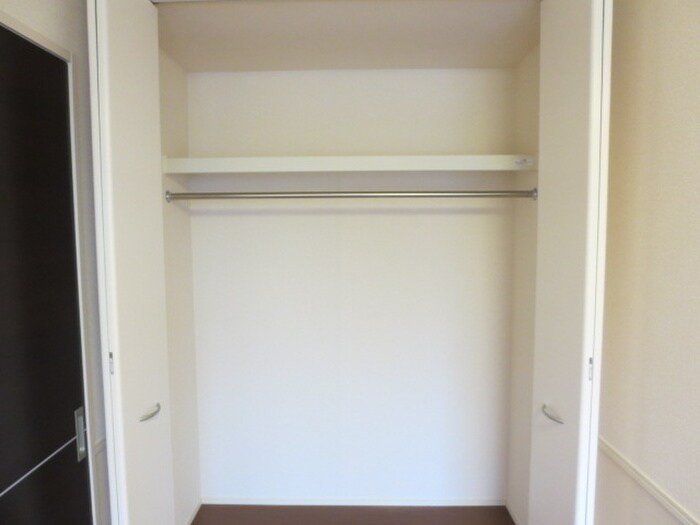 物件内観写真11　(収納)
