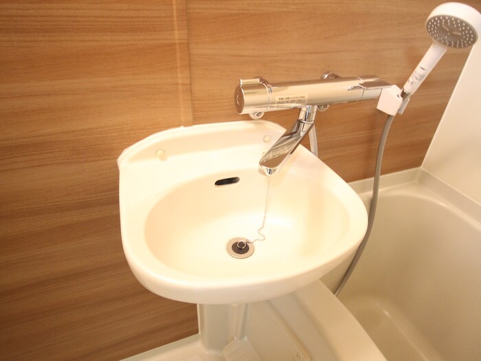 物件内観写真12　(洗面)