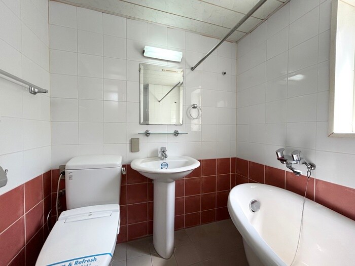 物件内観写真13　(洗面)