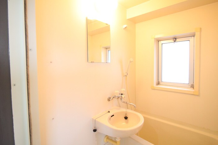 物件内観写真12　(洗面)