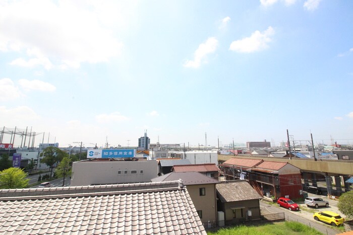 物件内観写真17　(室内からの展望)